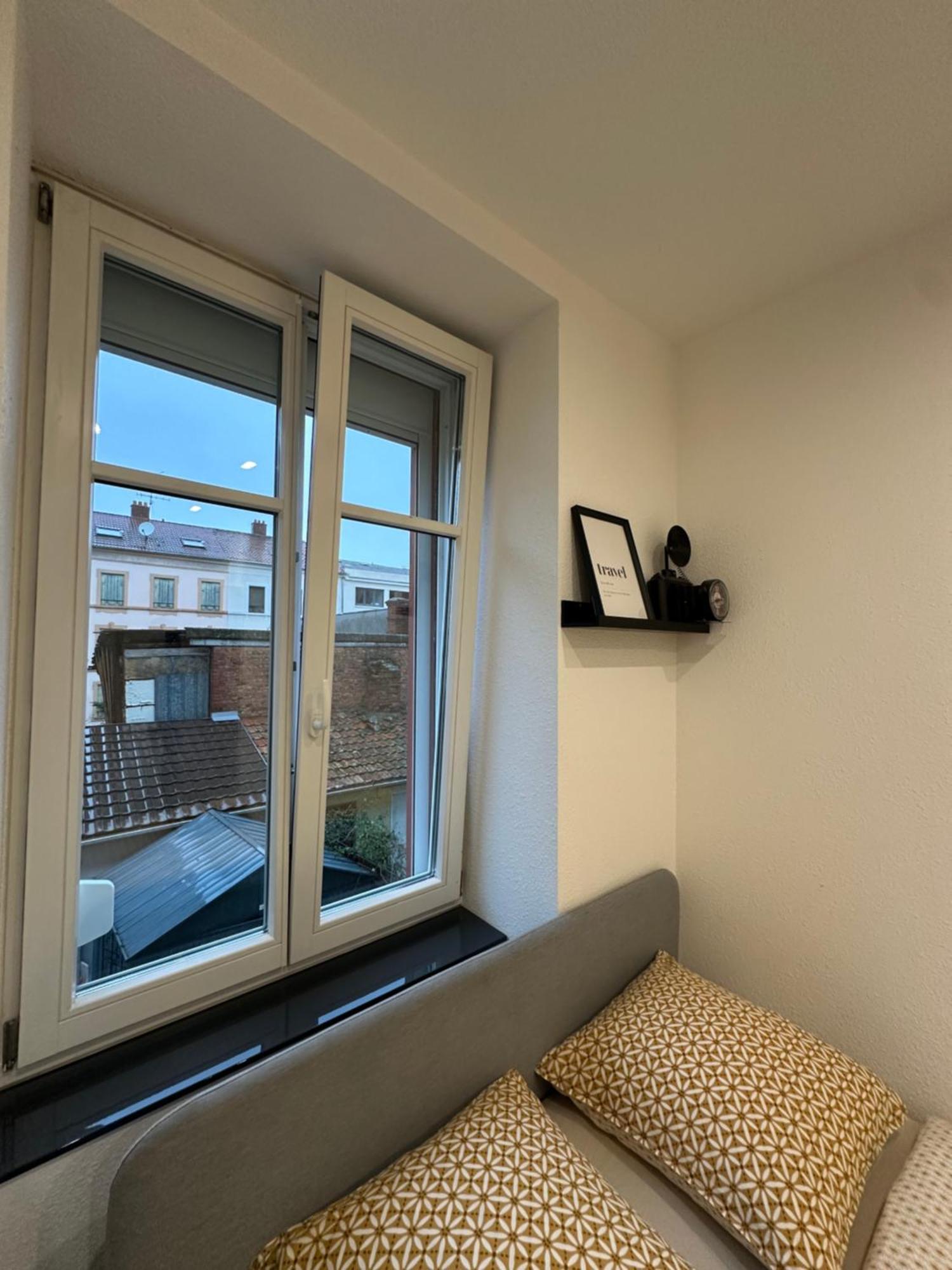 # Le 2 # Tres Beau T3 1Er Etage Tout Confort, Neuf, Mulhouse Centre Exterior foto