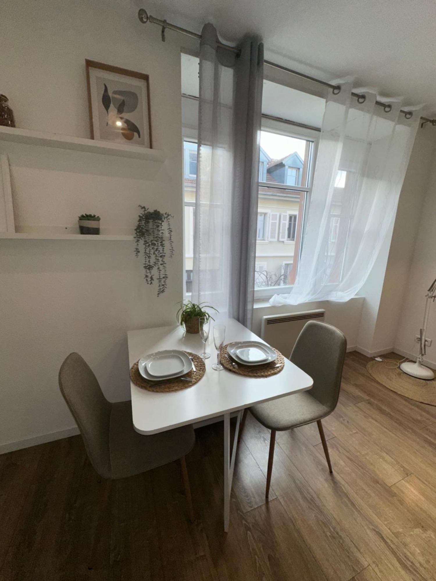 # Le 2 # Tres Beau T3 1Er Etage Tout Confort, Neuf, Mulhouse Centre Exterior foto